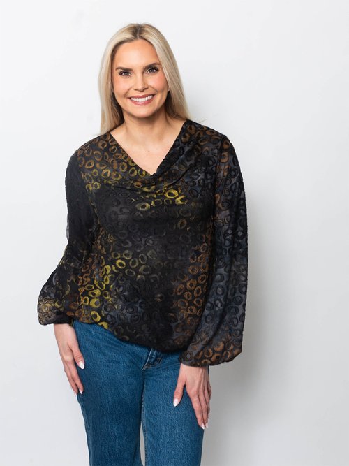 Tie Dyed Burnout Eyelash Bubble Hem Blouse