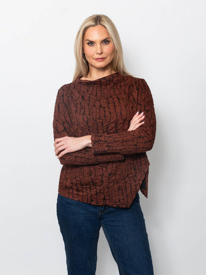 Blister Knit Asymmetrical Hem Top