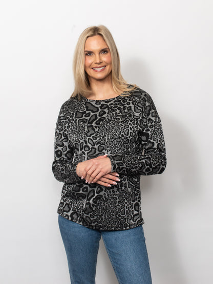 Animal Jacquard Raglan Sleeve Pullover Top