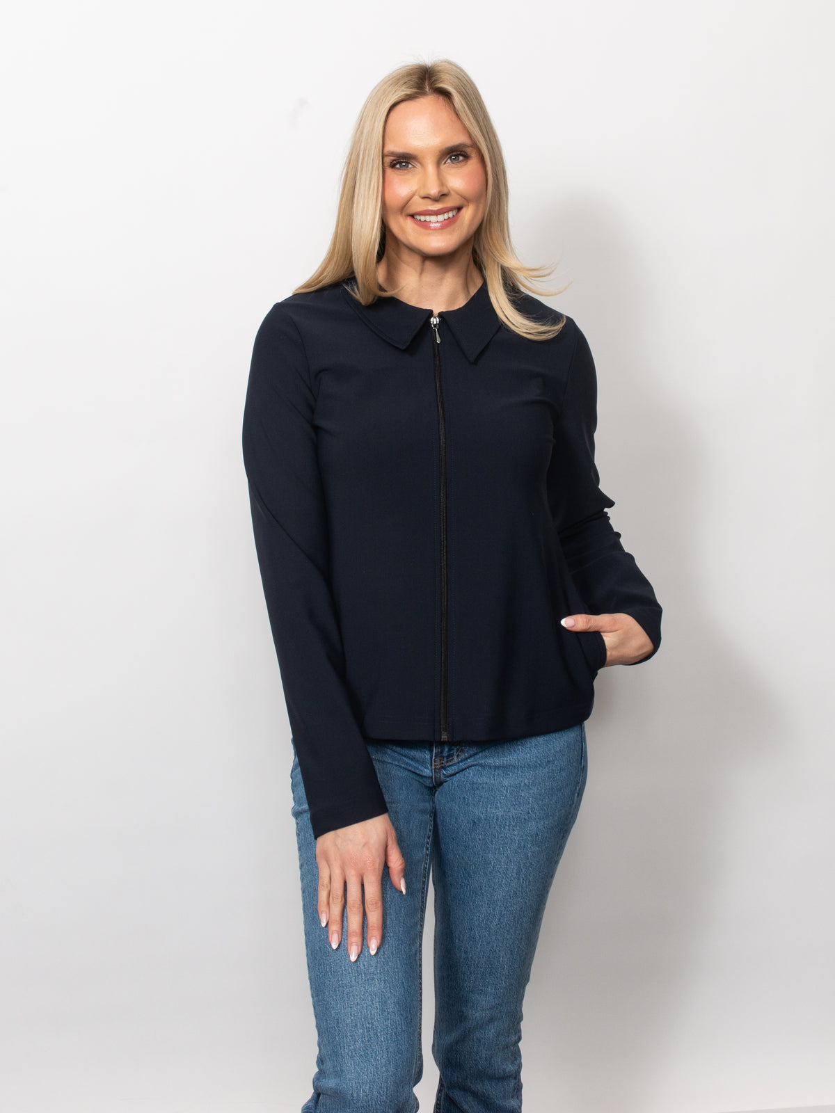 Fine Twill Collared Zip Jacket