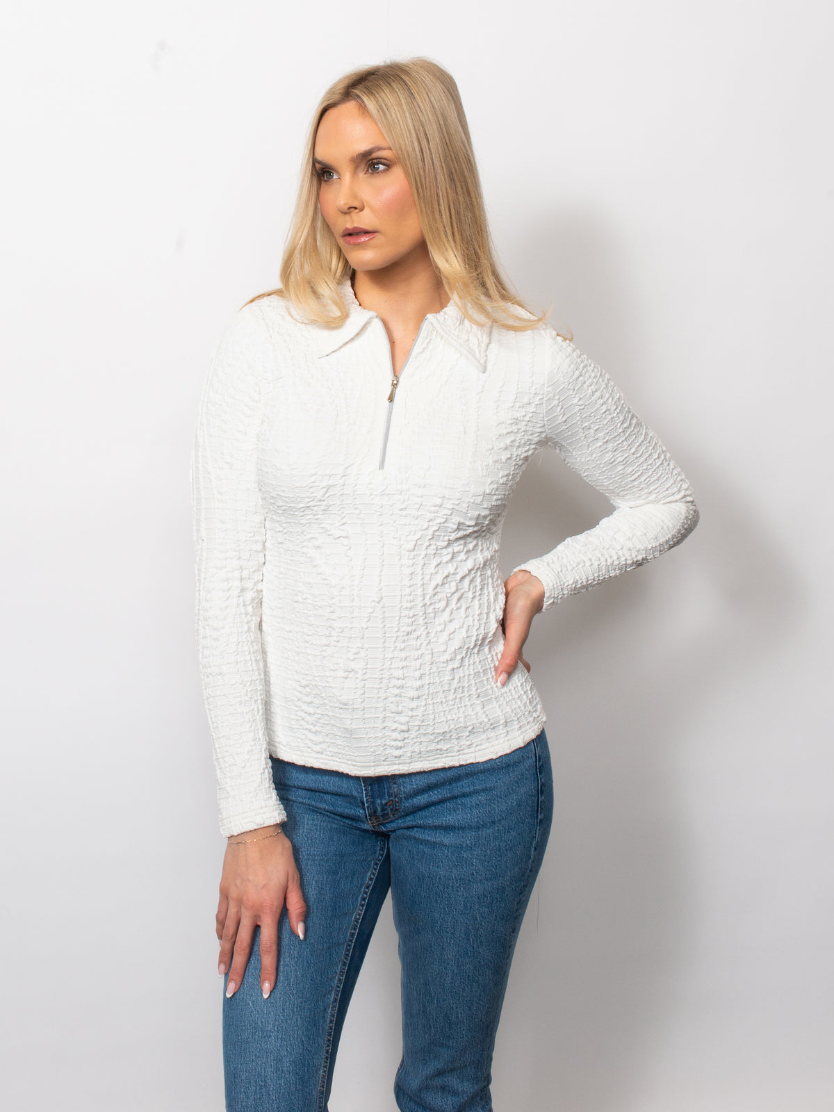Wavy Blister Collared Quarter Zip Top