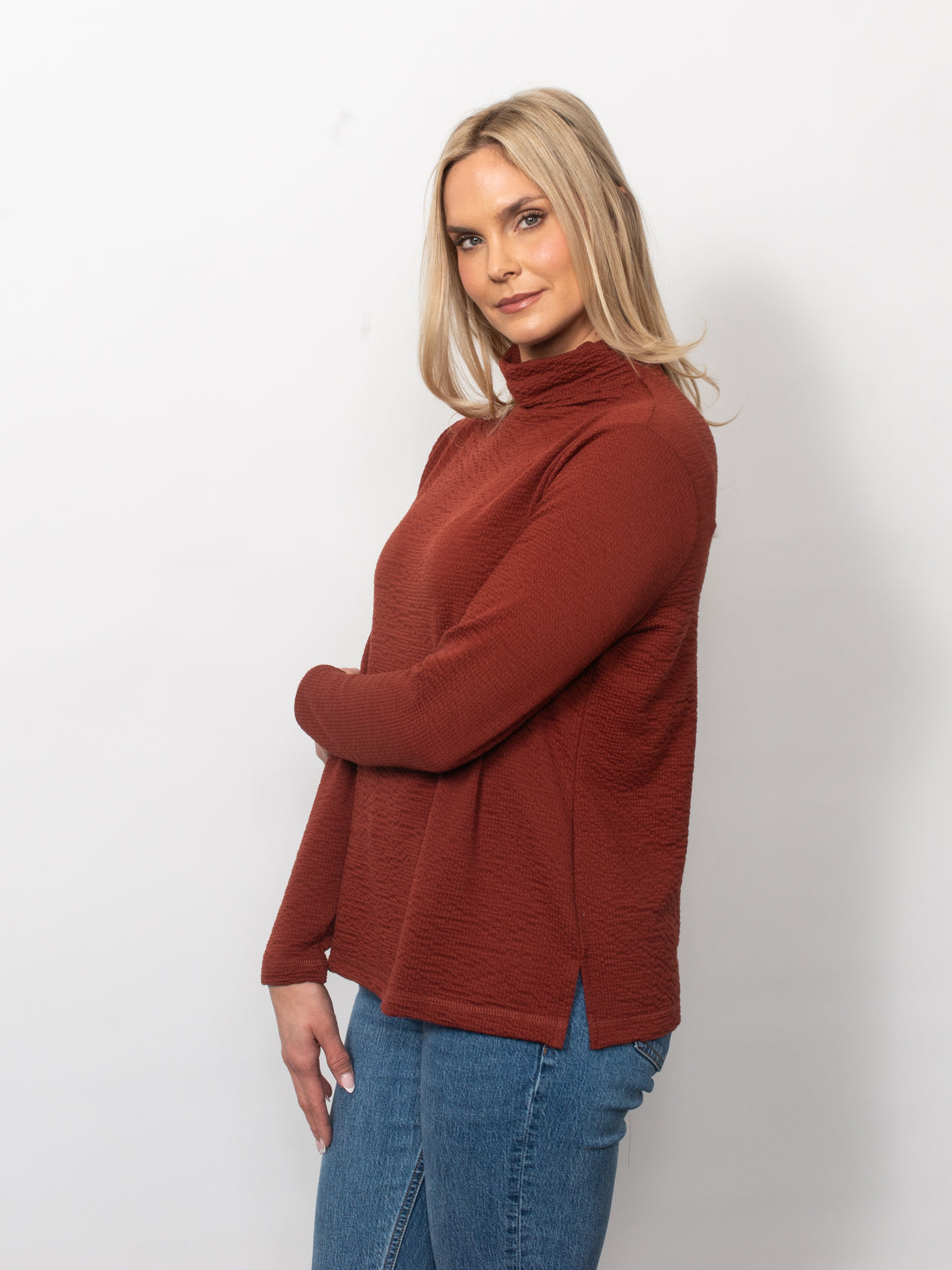 Seersucker Funnel Neck