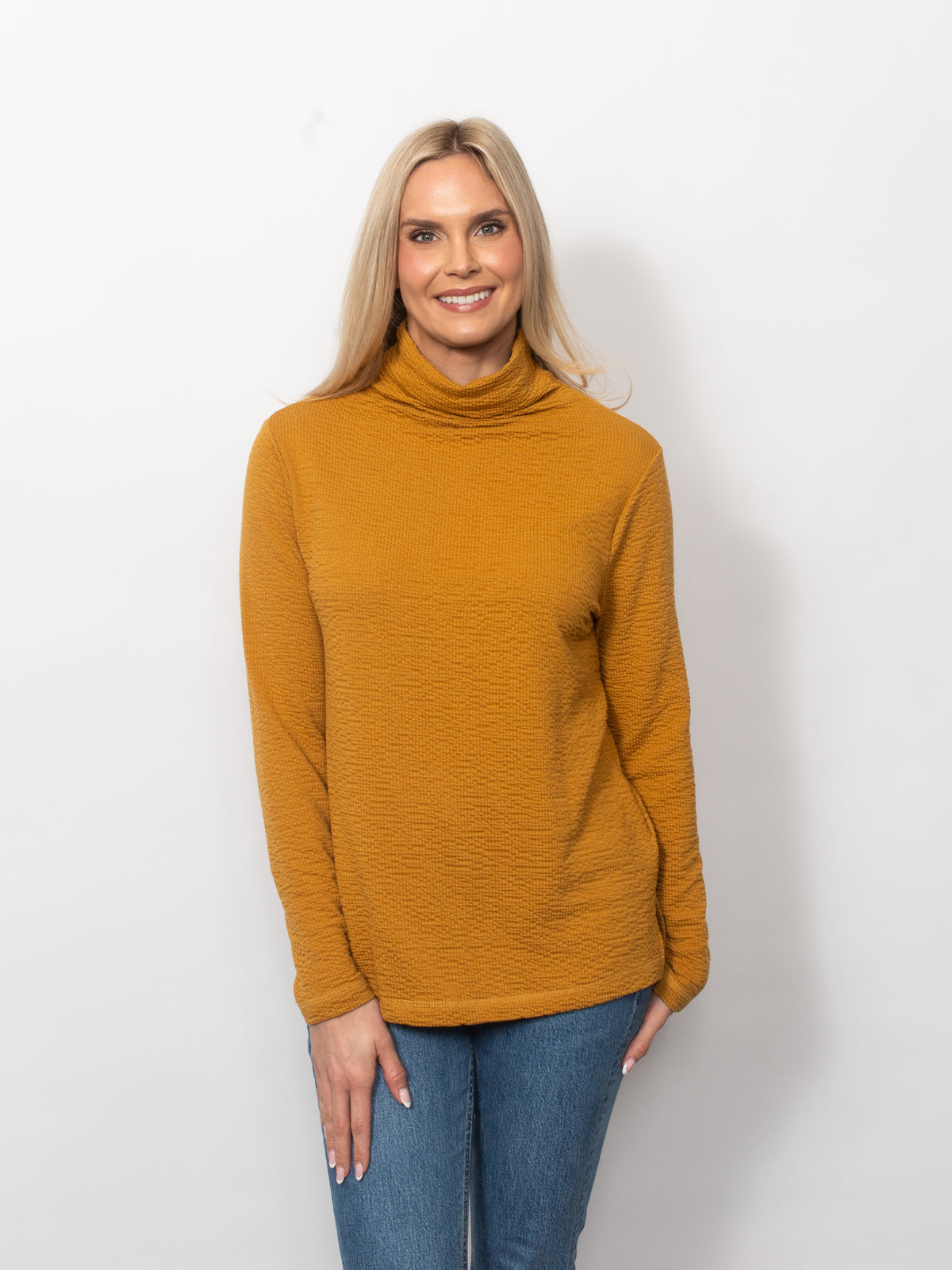 Seersucker Funnel Neck