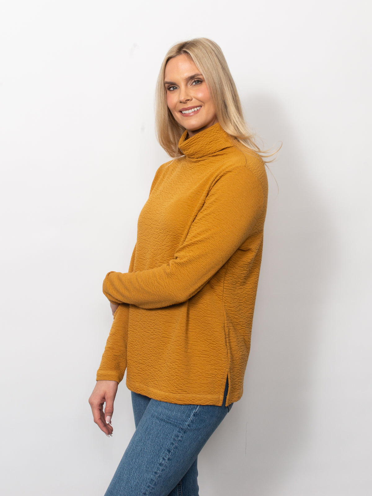 Seersucker Funnel Neck