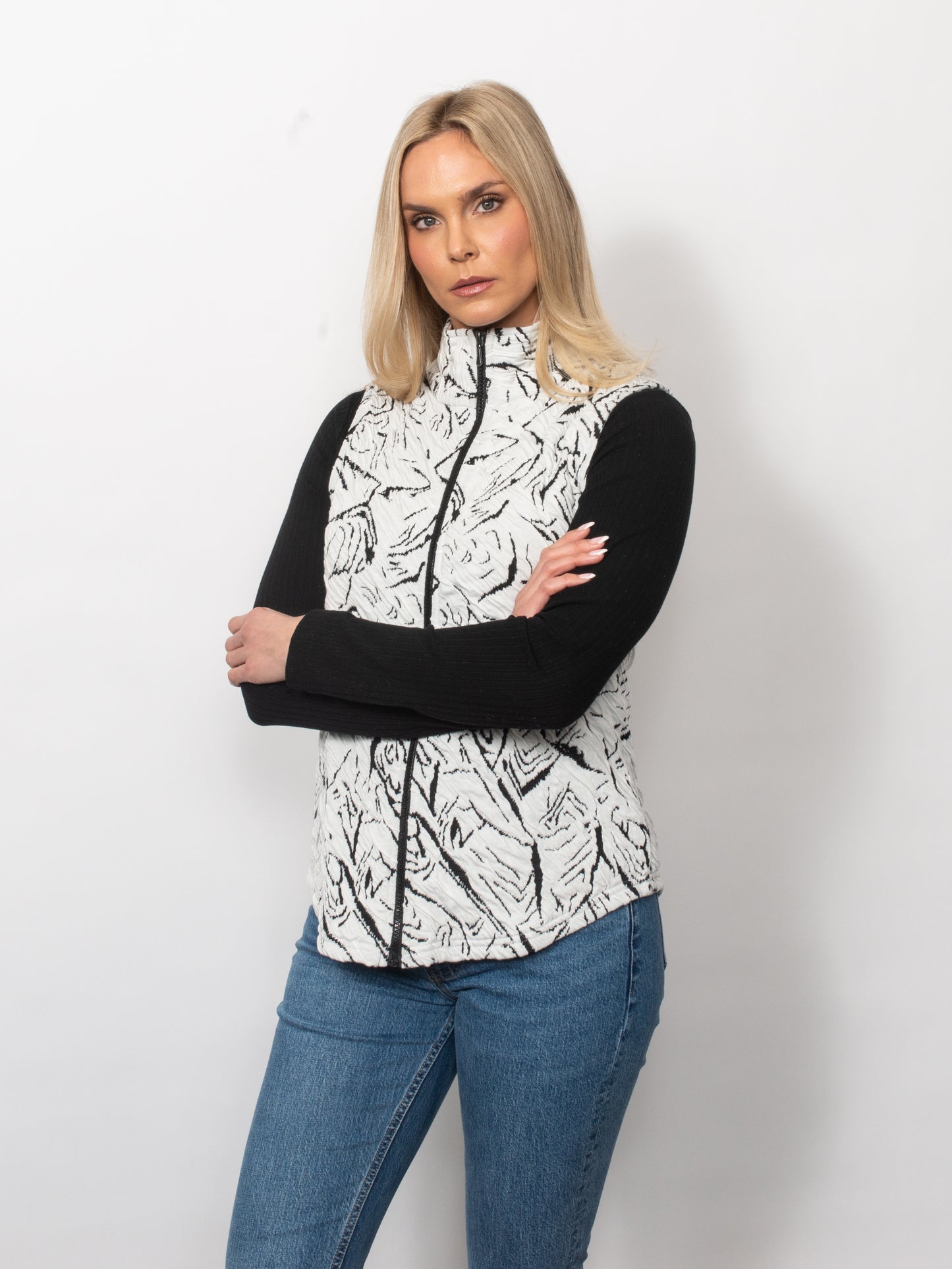 Blister Knit Zip Vest