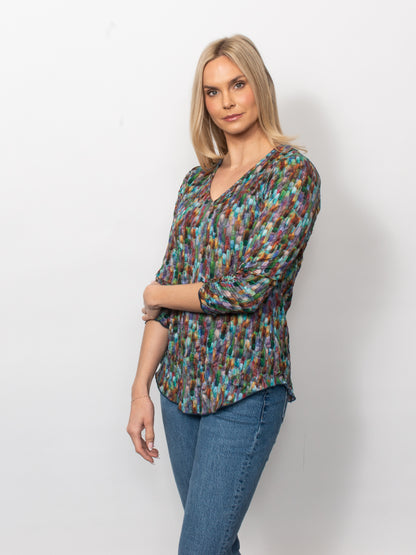 Printed Crinkle V-Neck Top