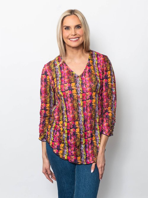 Printed Crinkle V-neck Top