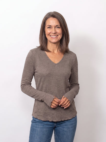 Seersucker V-Neck Top With Thumbholes